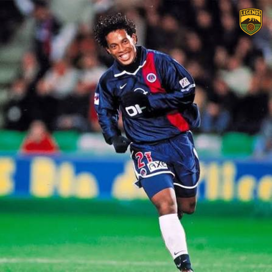 PSG 01/02 - Ronaldinho #21
